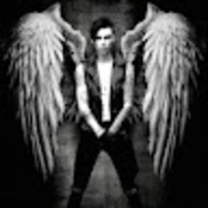 Meet your Posher, Jade